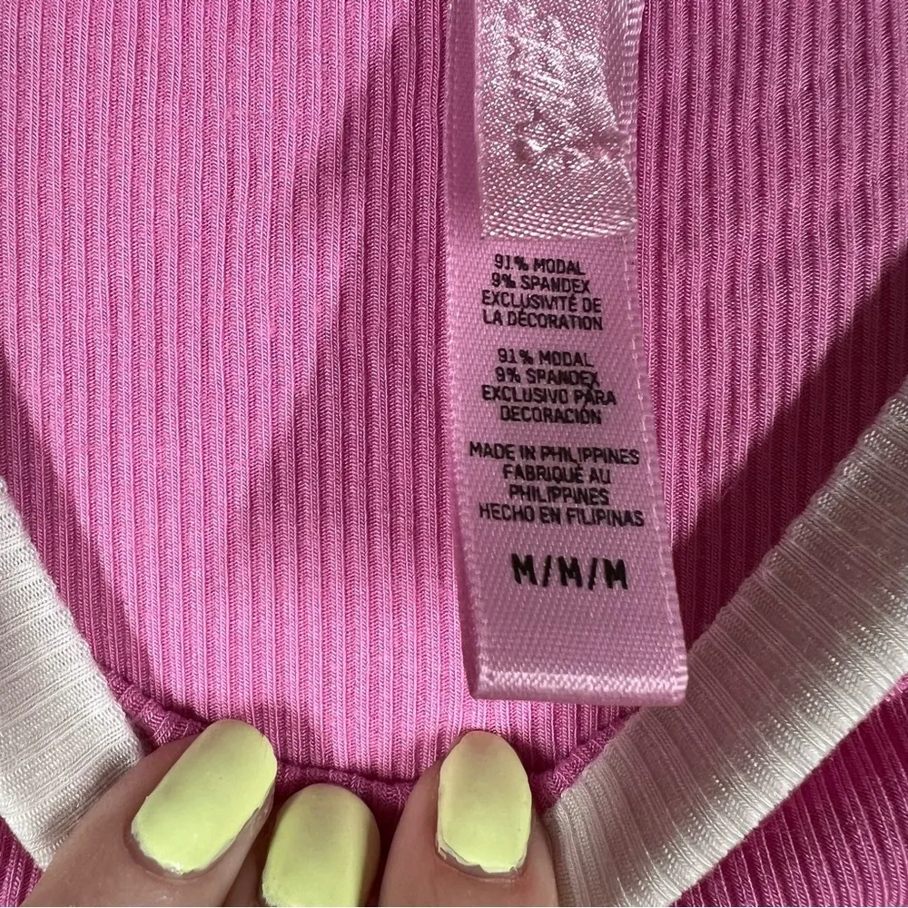 SKIMS  Pink White Ribbed Lounge‎ Ringer Tee - Image 5