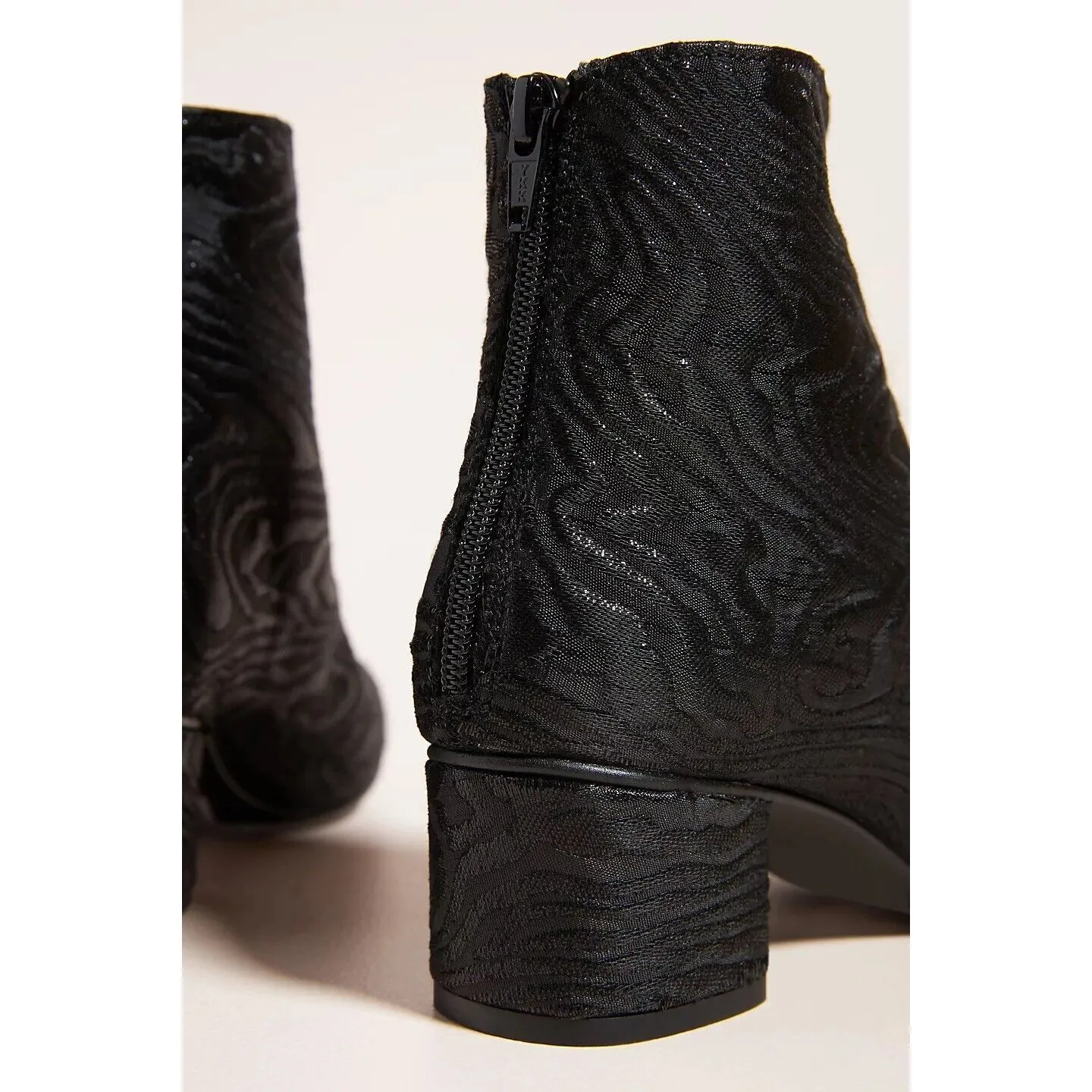 Anthropologie Joyeux Textured Ankle Boot Size 38EU. Sho5 - Image 4