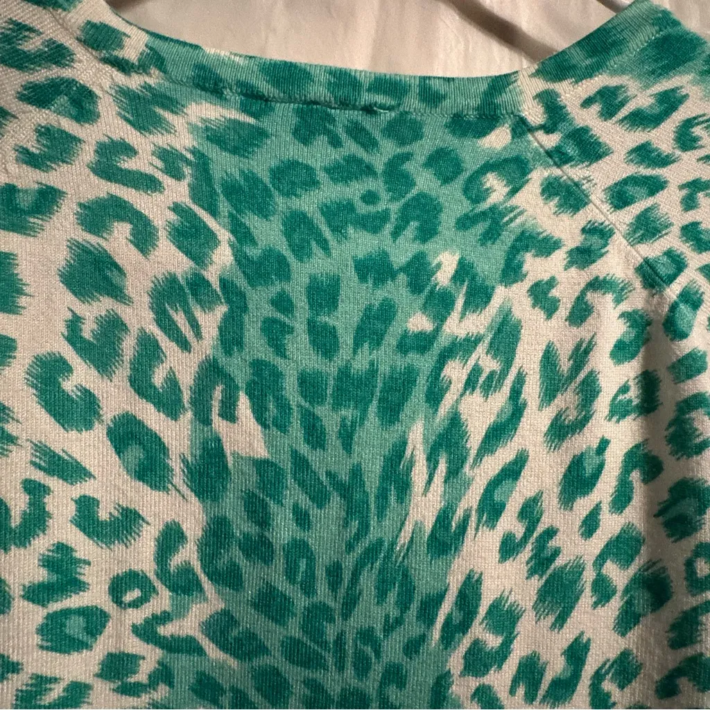 Quacker Factory Leopard Print Cardigan Sz Large Green White Button Front Sequins - Image 8
