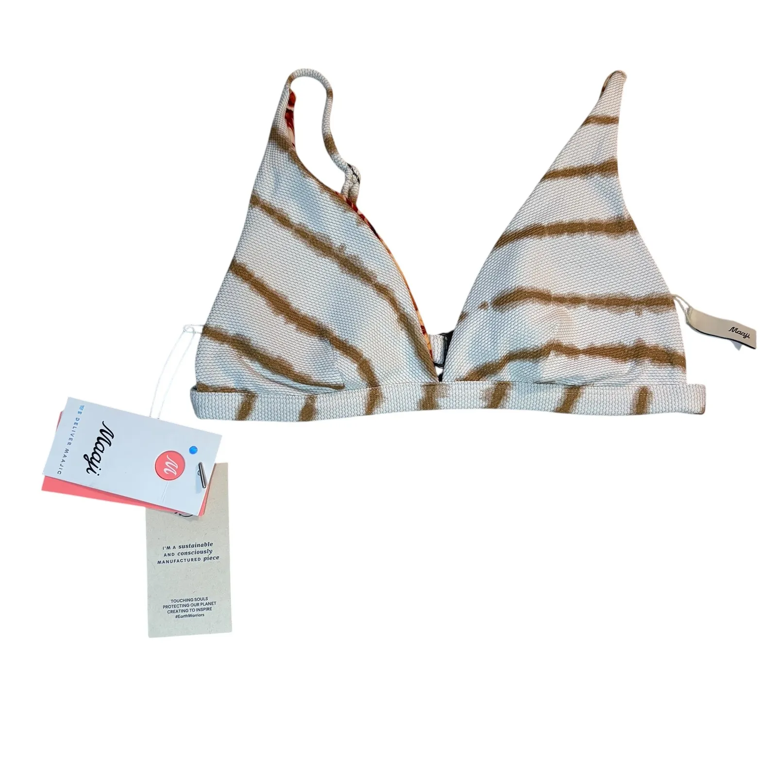 Maaji Reversible Bikini Top
Ocean Waves Vitta-Ocean Waves Splendour‎ Medium NWT - Image 4