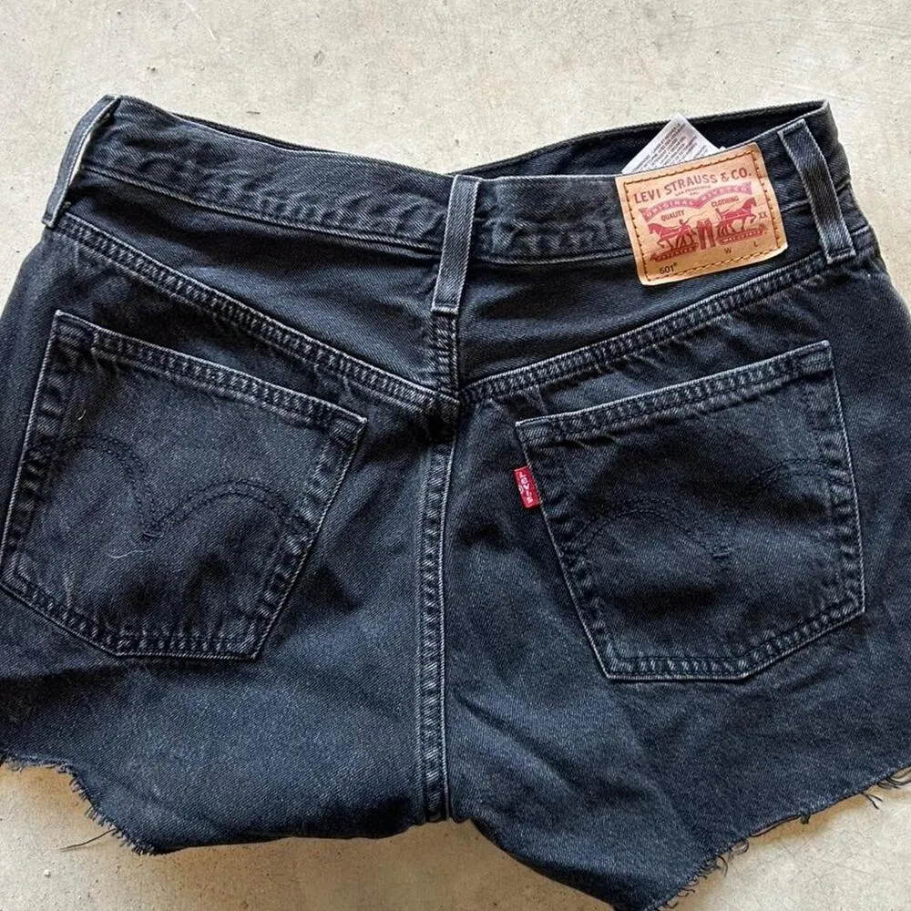 Levi’s 501 high waist button fly Black denim cutoff shorts - Image 2