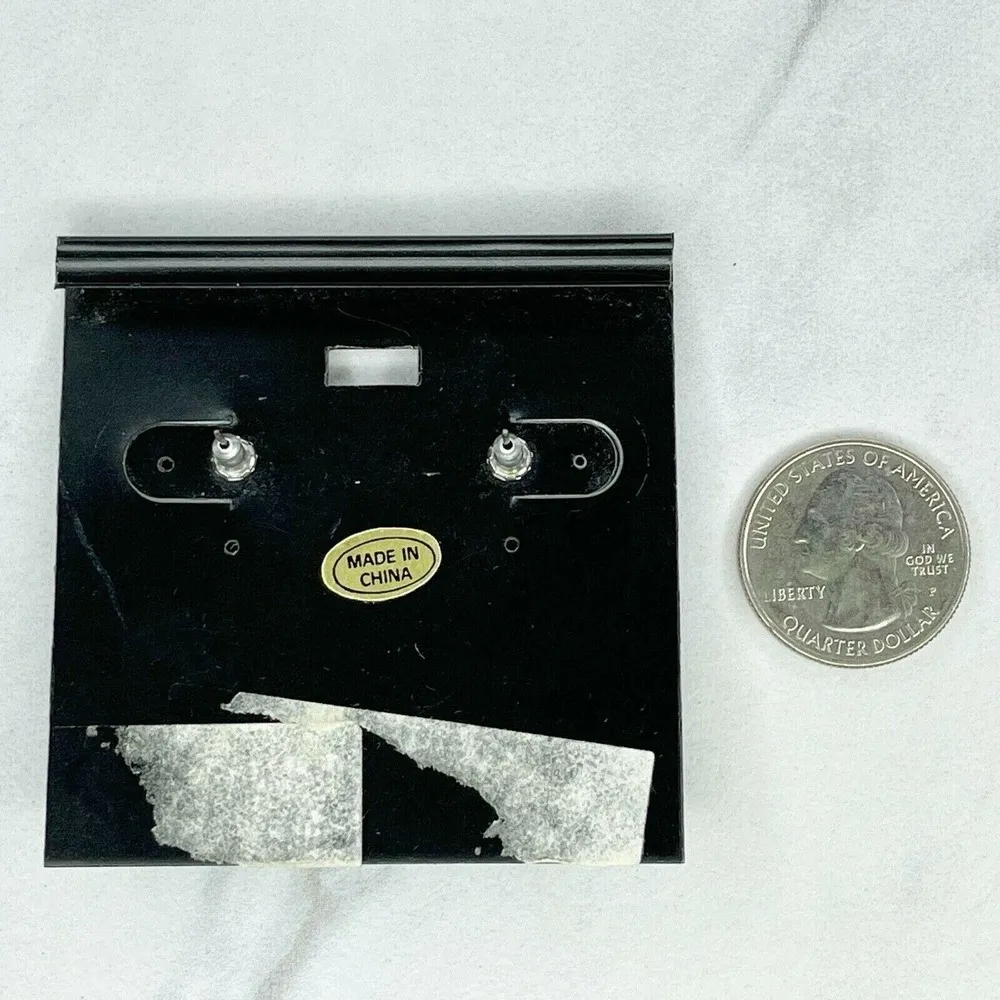 Gold Tone Totem Post Stud Pierced Pair Earrings - Image 3