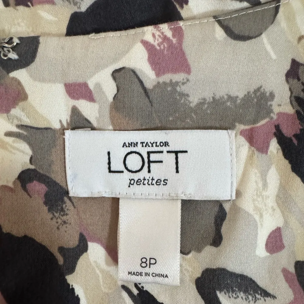 Ann Taylor LOFT Purple and White Casual Summer Dinner Dress - Image 3