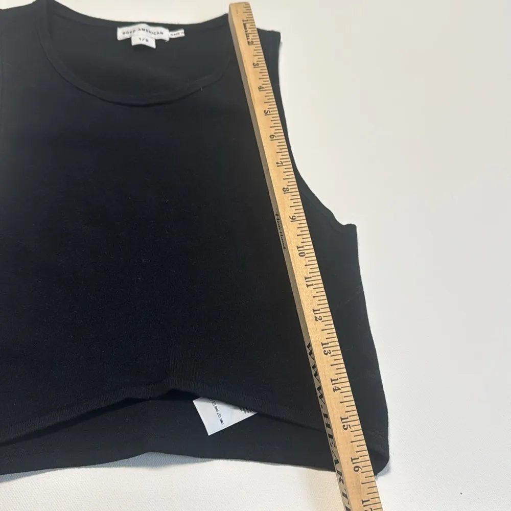 Good American Women's Cut in Cropped Sweater Black Size 1-2 Sexy Summer Classic - Image 4