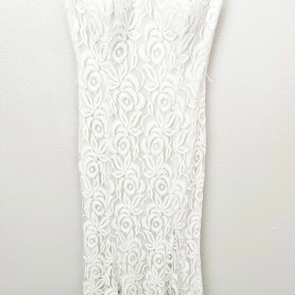 BETSY & ADAM | Off White Long Sleeveless Lace Overlay Wedding Dress | Size 10 - Image 2