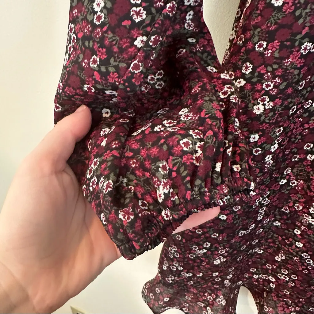 Altar'd State | Black and Red Floral Long Sleeve Sweetheart Neck Dress Medium - Image 4