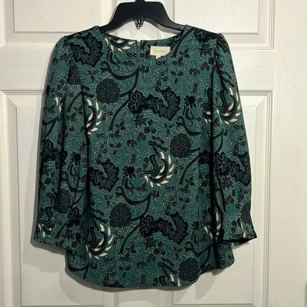 Melloday Women's Long Sleeve Floral Top- Green, Black & White. Size Medium - Image 2