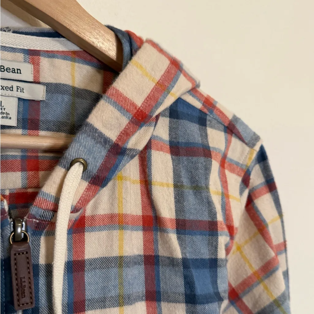 L.L. Bean Scotch Plaid Flannel Zip Hoodie in Bean of Freeport Cream Blue Size undefined - Image 6