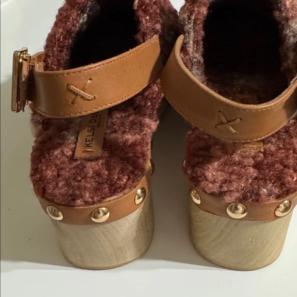 Kelsi Dagger Brooklyn Warehouse Sherpa Burgundy Garnet Fuzzy Clogs Slingback 8.5 - Image 12