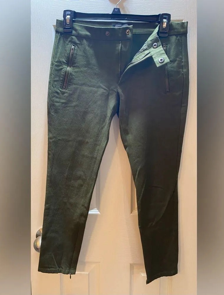 Banana Republic | Sloan Olive Green Ankle Pants, Size 4 Petite - Image 2