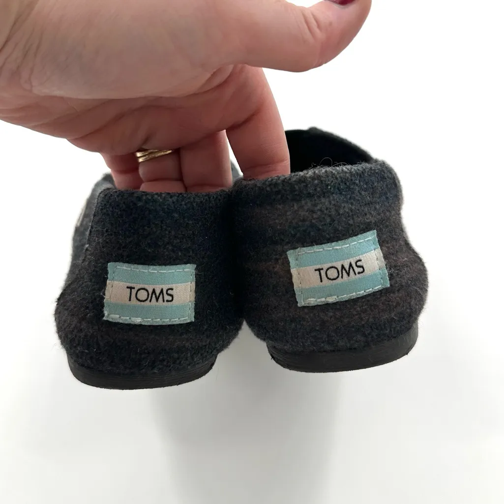 Toms Alpargata Fur Lined Black Ombre Slip On Flat Loafers - Image 6