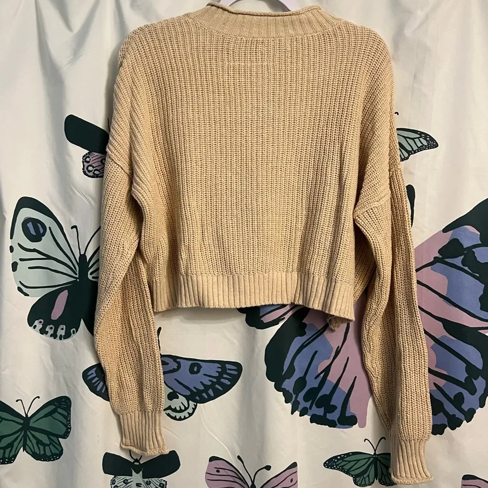 Cropped Henley knit sweater - Image 2