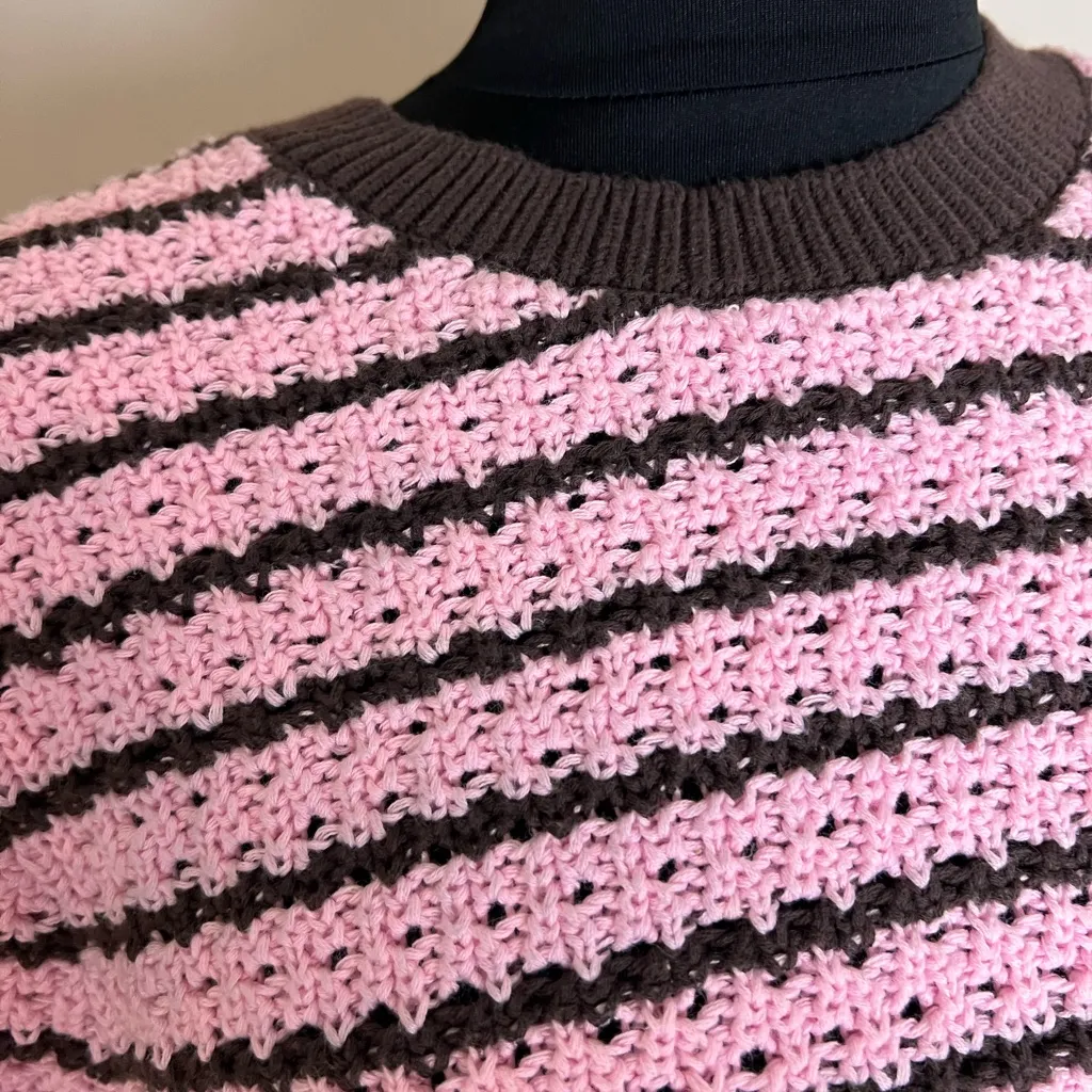 Urban Revivo Pink and Brown Striped Short Sleeve Sweater - Image 2