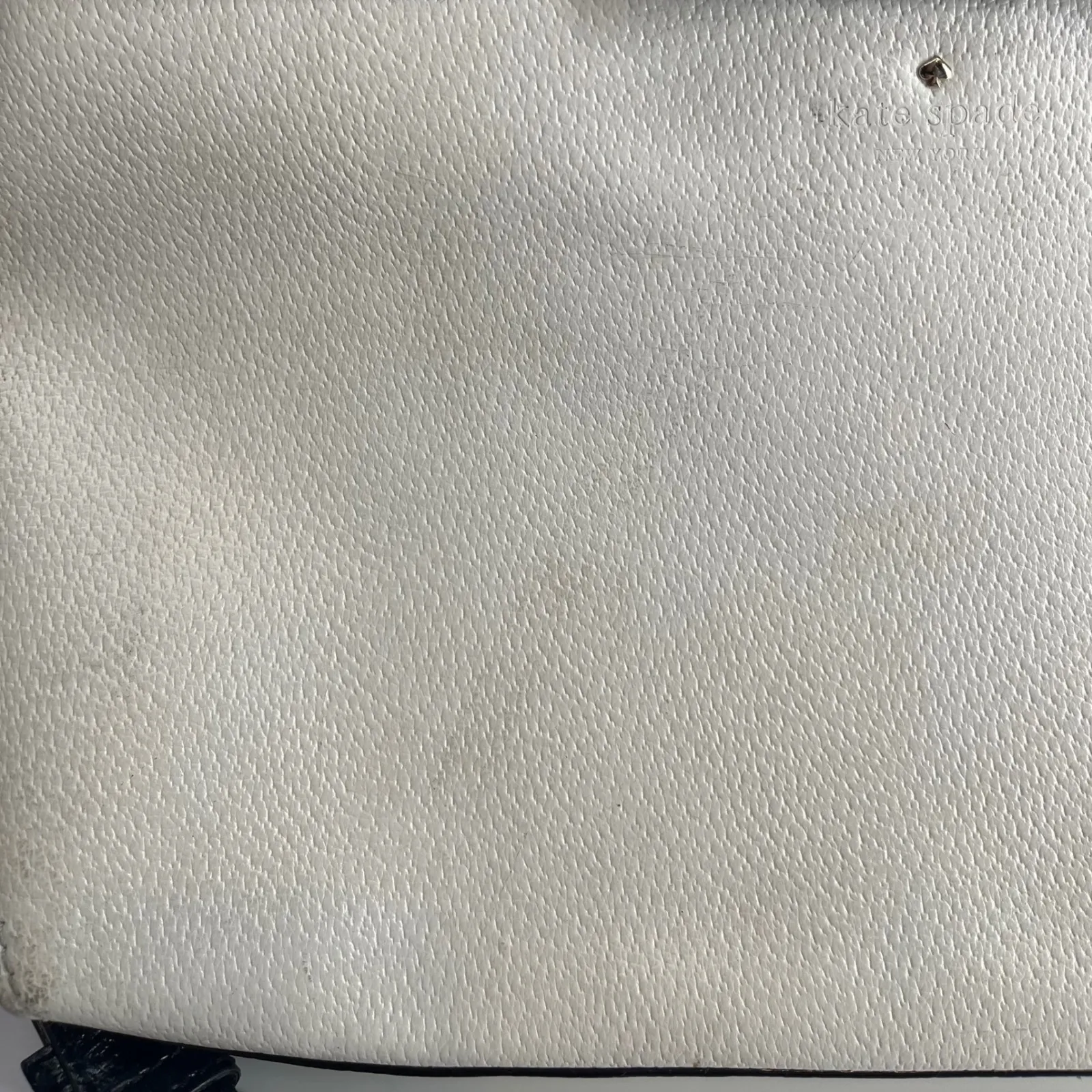 Kate Spade‎ Bow Medium Maise Kirk Park Purse Tote Black White w/ Red Interior - Image 4