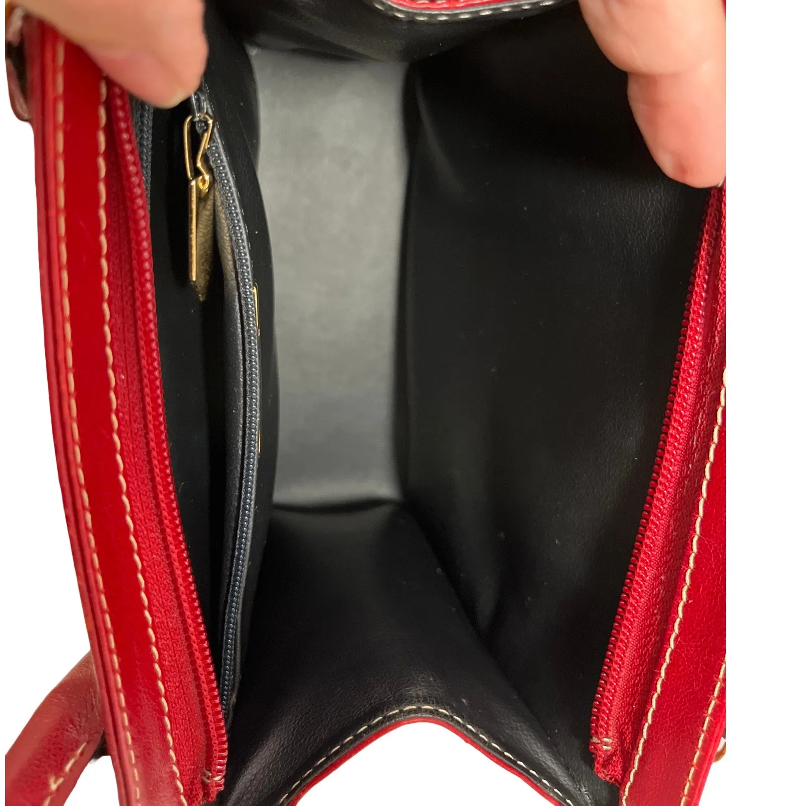 Yves Saint Laurent Red Leather Tote Bag Y Pattern Logo Auth Cert And Strap - Image 11