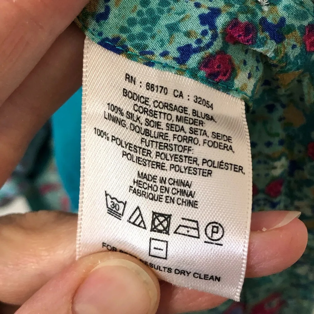 Maeve Anthropologie Strappy Silk Tunic Tank Top in Green Paisley Floral - Size 2 - Image 7