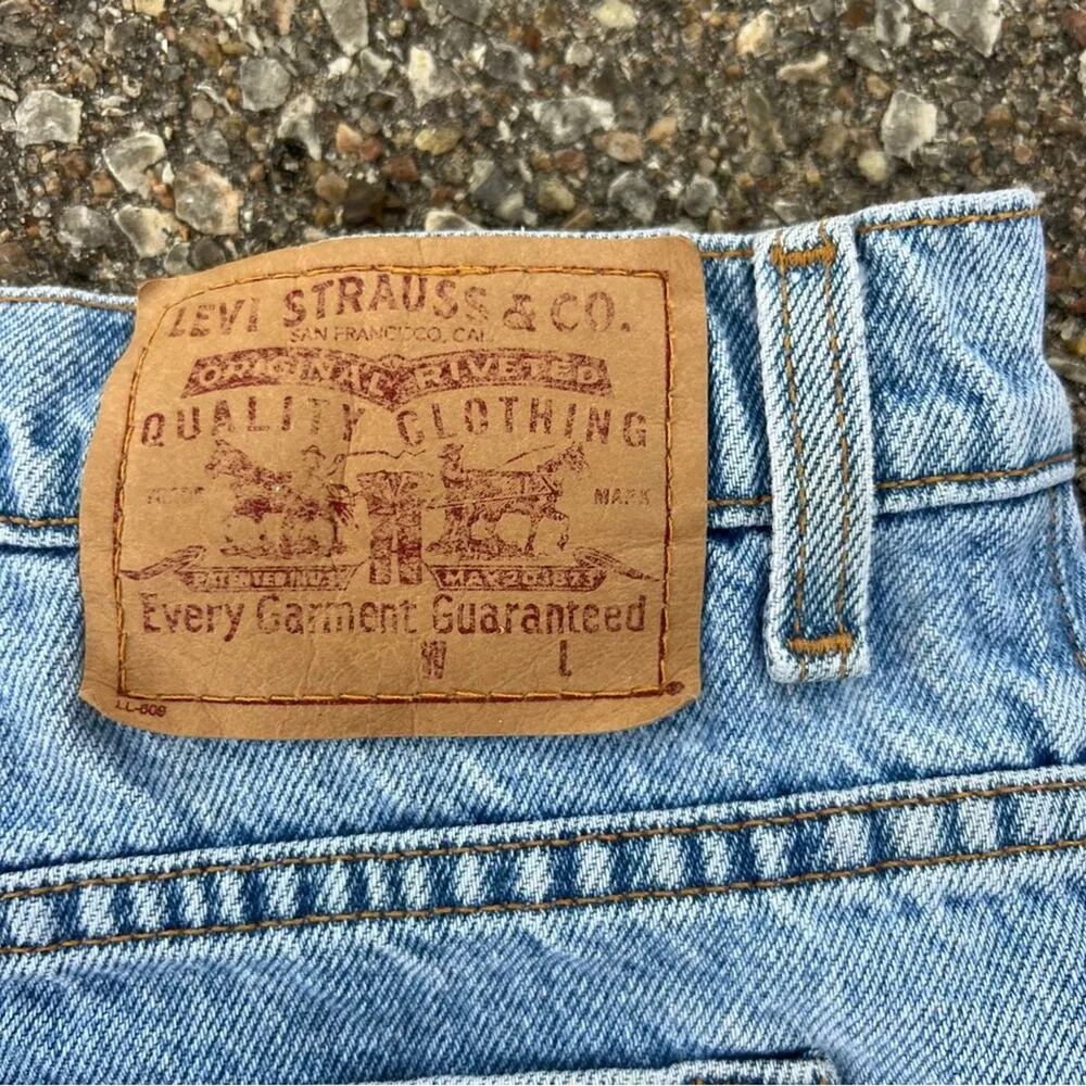 Vintage 90s Levi’s 922 high-rise relaxed denim jean mom shorts 18W Volup Plus - Image 7