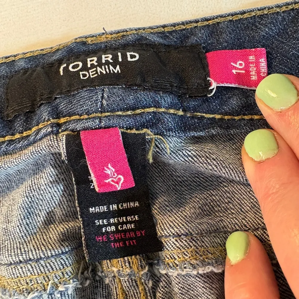 Torrid Blue Straight Leg Jeans Classic Denim - Image 3