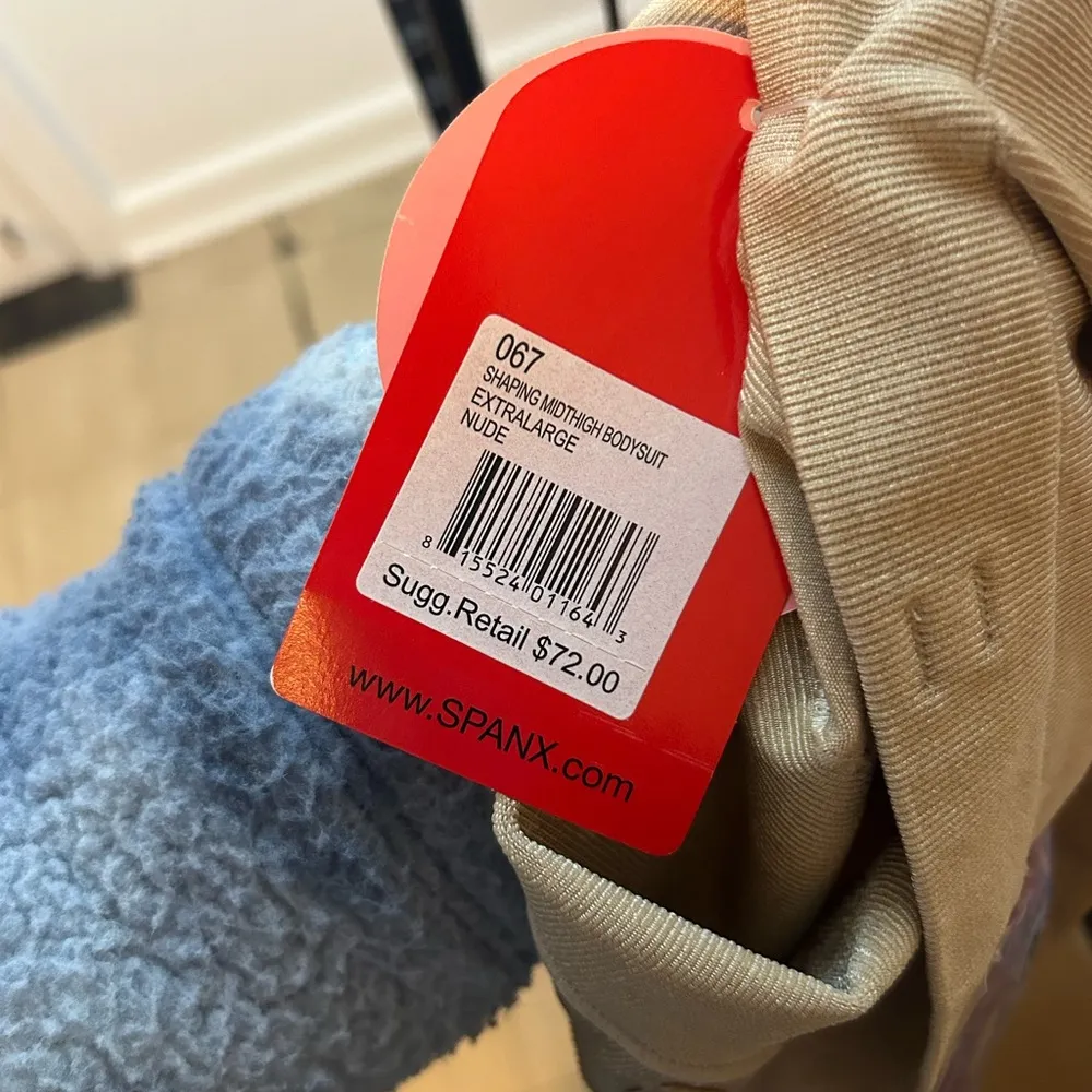 NWT Spanx Shaping Midthigh Bodysuit - Image 3