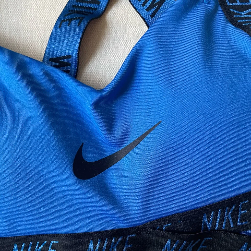 Nike Indy Logo Light Support Sports Bra - Image 4