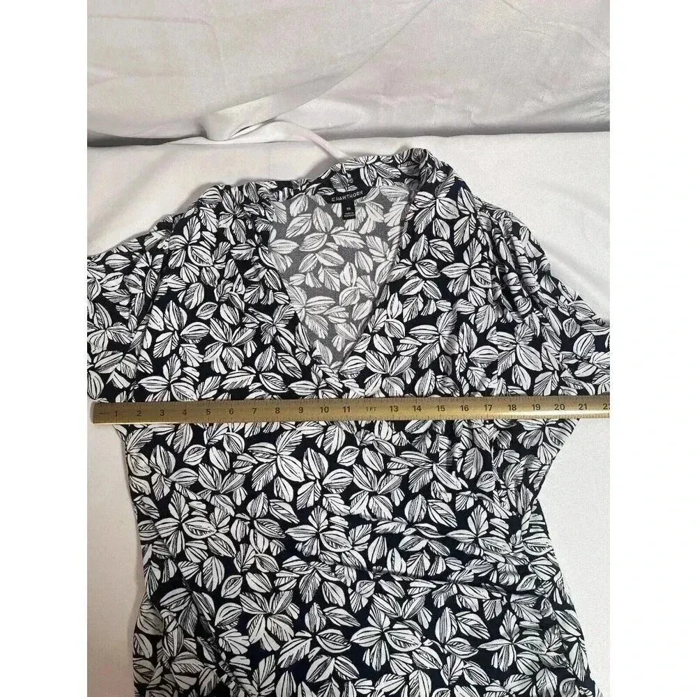 41Hawthorne Henri Ruched Knit Wrap Top (Black Floral) - Image 4