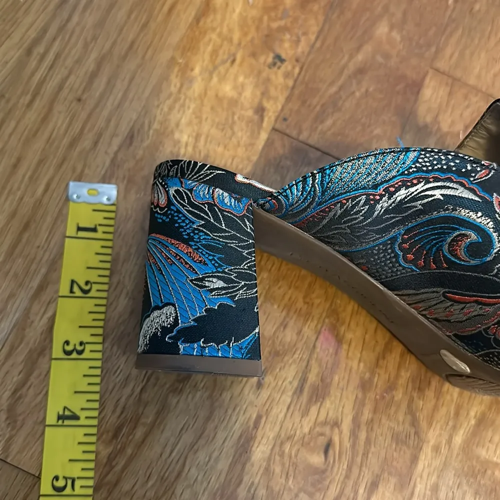 Enzo Agliolini Women’s 8.5 Slip on Woven Embroidered Floral Chain Platform Mules - Image 8