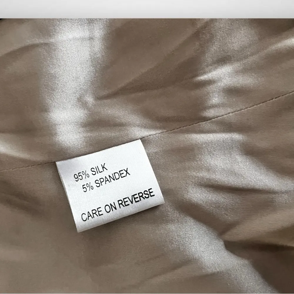 ST JOHN EVENING Champagne/Light Gray Silk Corset Camisole Size 4 | EUC‎ - Image 6