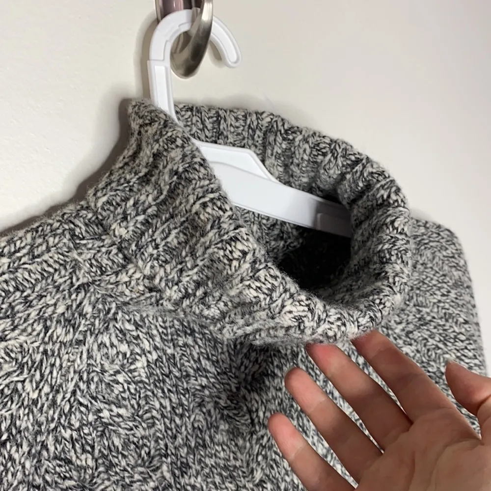 Express Vintage melange chunky cable knit turtleneck wool blend sweater size S - Image 5