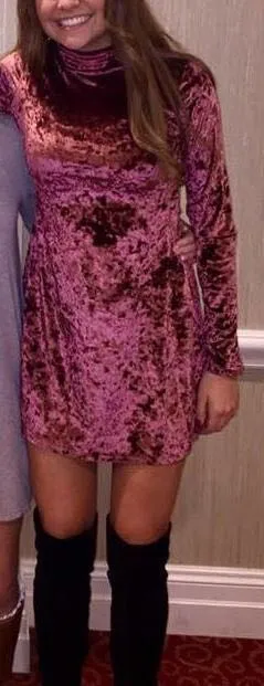 Maroon Velvet Long Sleeve Dress - Image 2