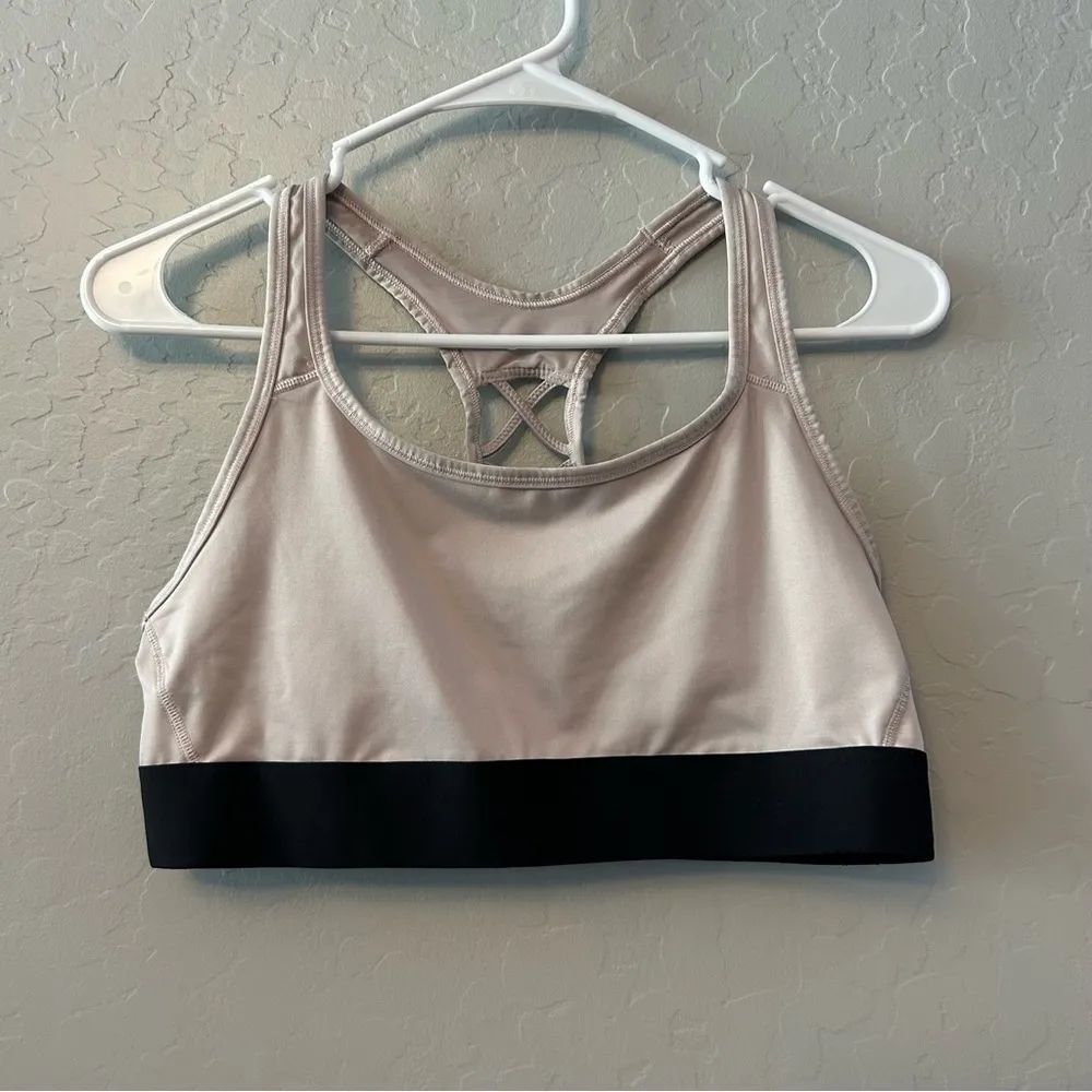Victoria sport light gray and black open back sports bra size large - Image 2