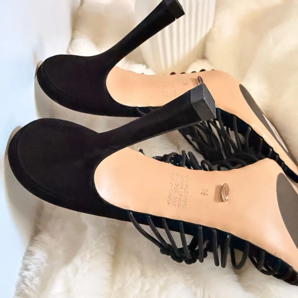 Tony Bianco  Elegant Black Heels - Image 7