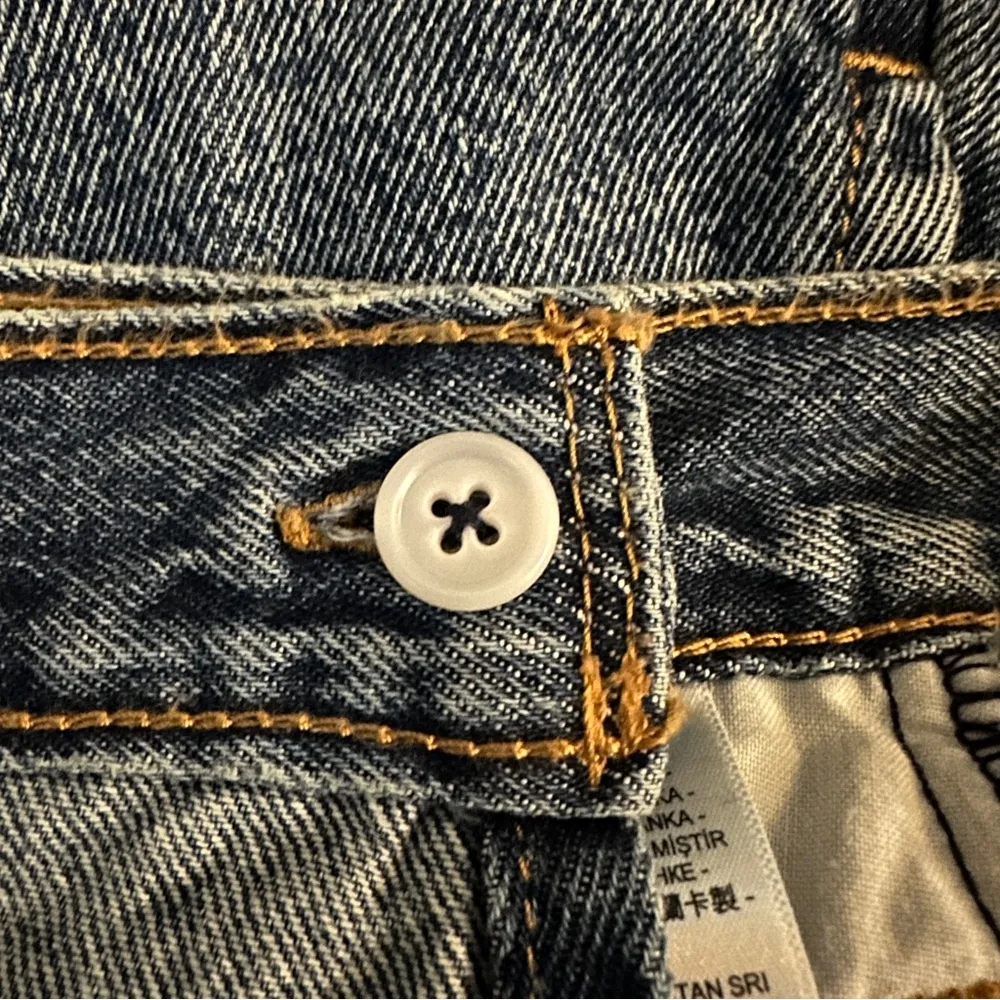 Levi's Levi’s Wrap Skirt Size 27 Medium Wash Denim 100% Cotton - Image 9