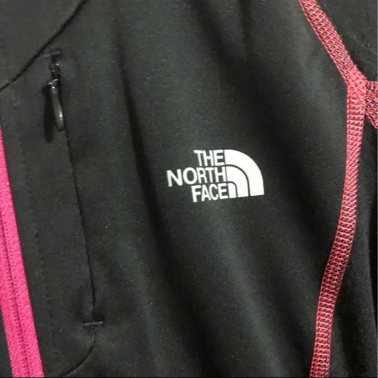 The North Face Woman’s Sportswear Classic Black and Pink Top Size XS - Image 3