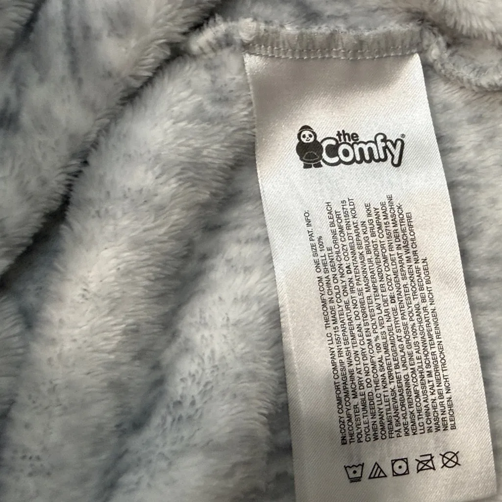 The Comfy Dream Gray Women's Poncho - Image 11