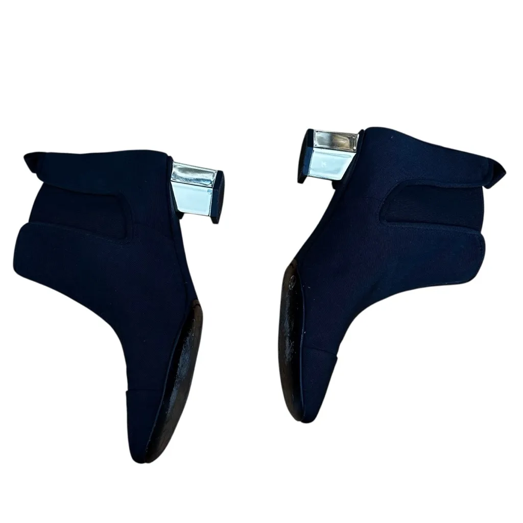 Tory Burch Regina Ankle Boot Black Gold Size 7.5 - Image 4