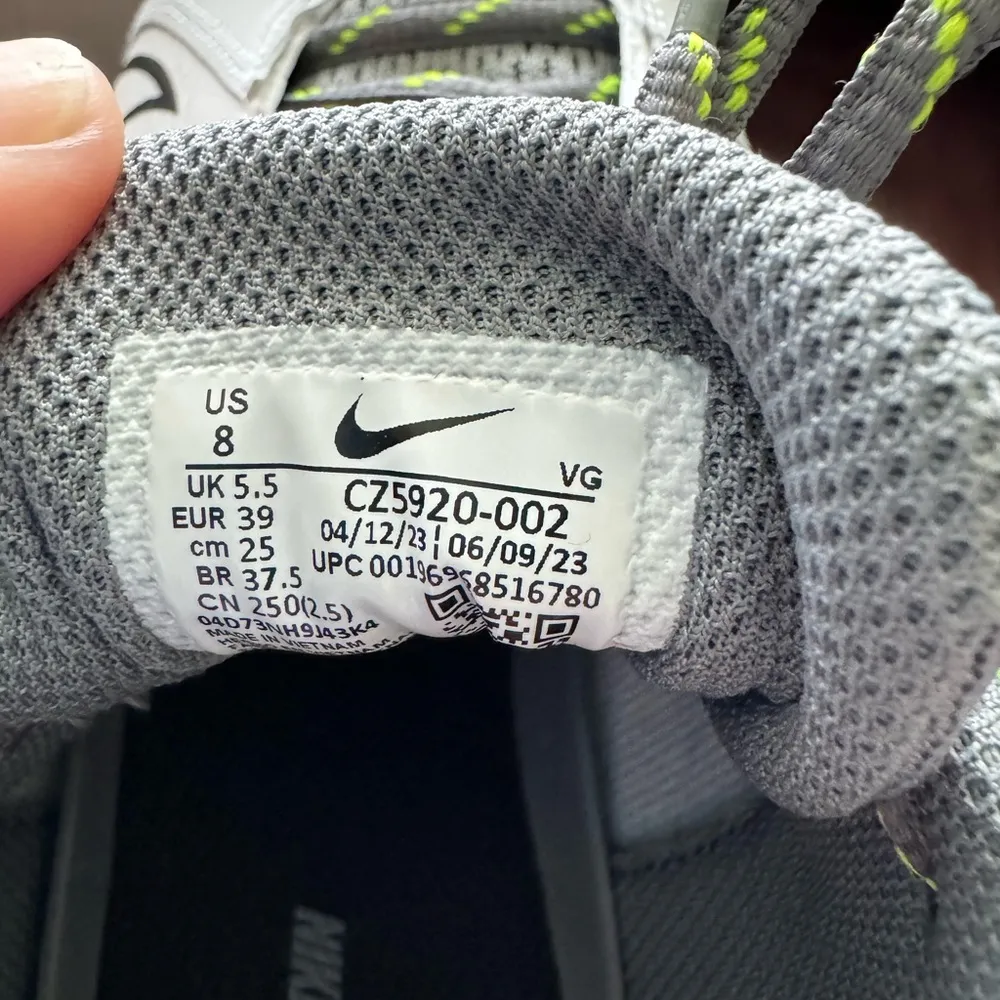 Renew Softball Cleats Size 8 NWOT - Image 11