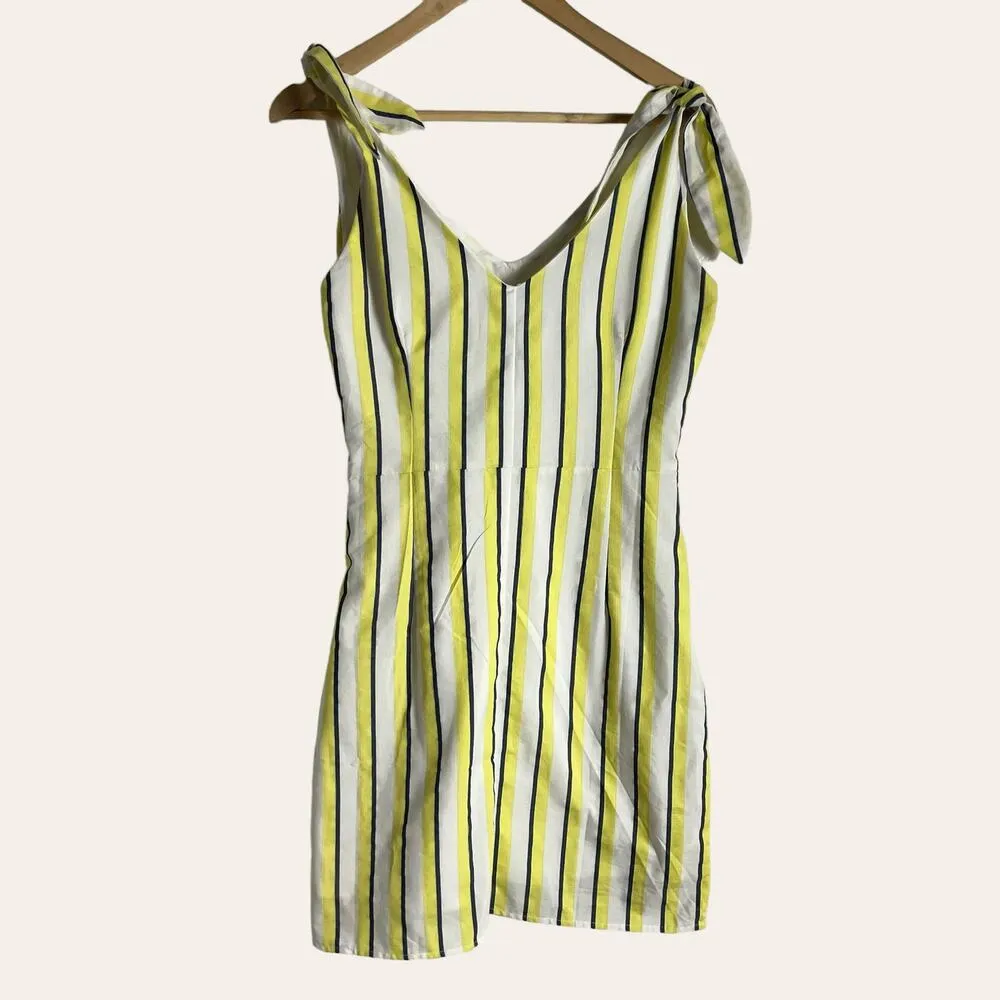 Cupcakes and Cashmere Marguerite Striped V-Neck Tie Shoulder Mini Dress - Image 9
