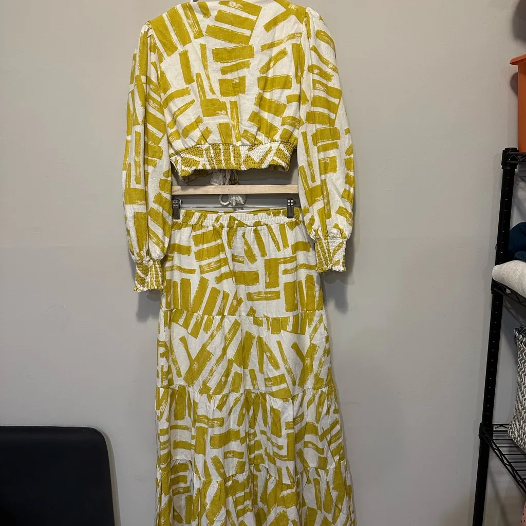 house of harlow 1960 Long Sleeve Linen Crop Top With Tiered Maxi Skirt Set Sz S Yellow - Image 11