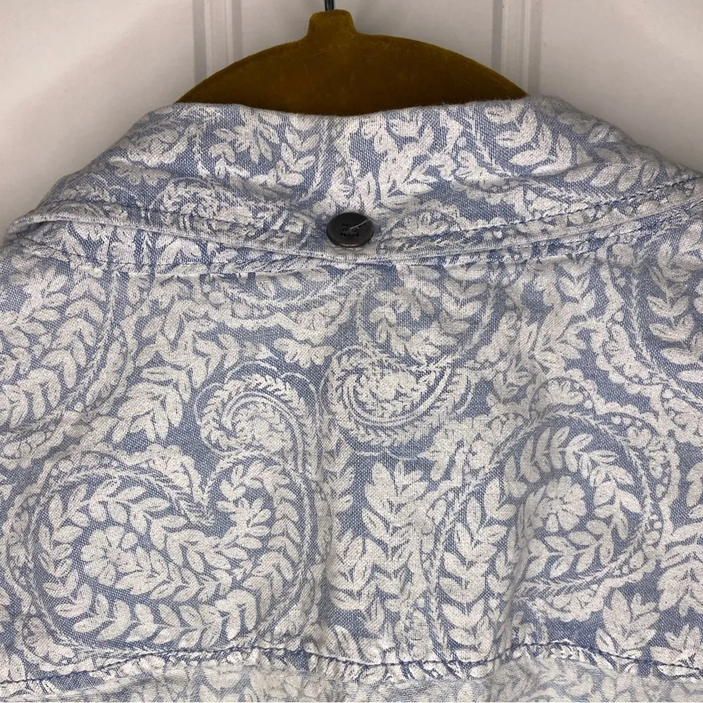 Kim Rogers Paisley Light Denim button up shirt - Image 9