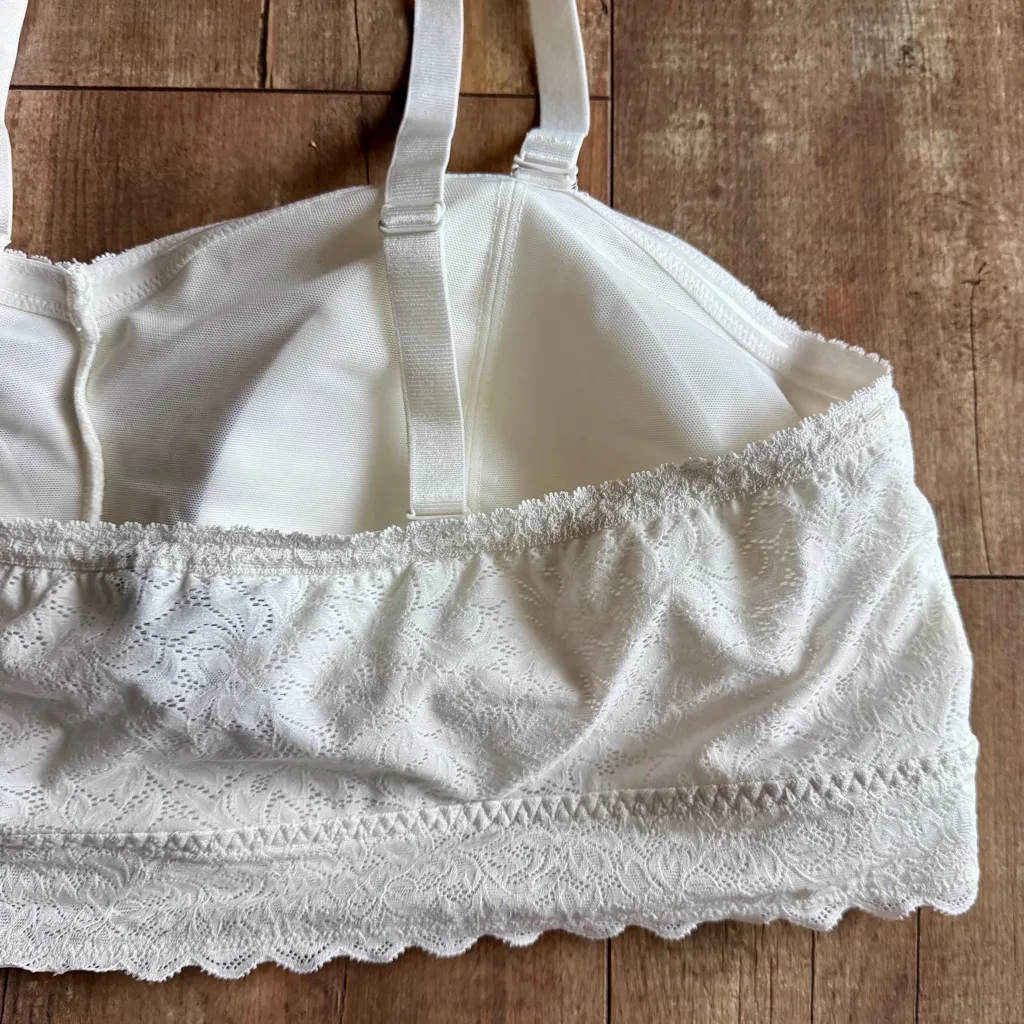 Torrid NWT Lightly Lined 4-Way Stretch Lace Bandeau Size 3 - Image 7