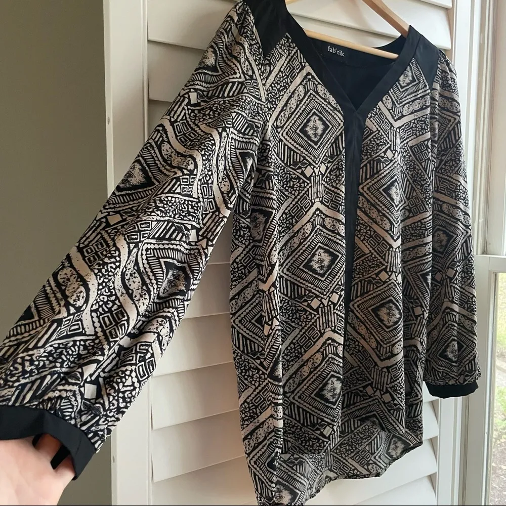 Long sleeved Fab’rik top - Image 2