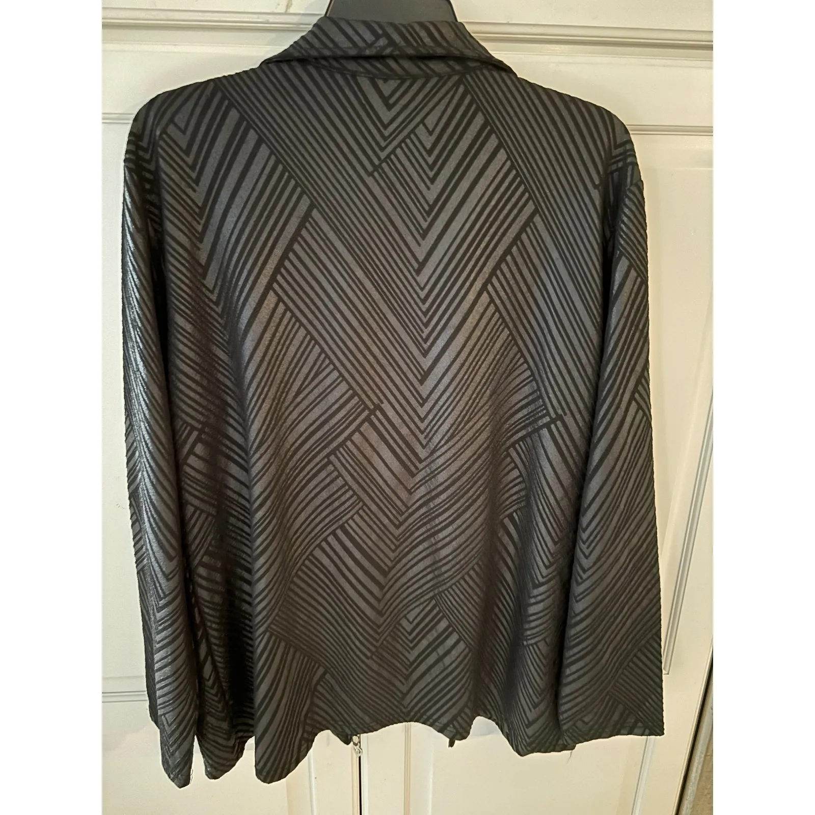 Valentina Black Geometric Print Zip Front‎ Jacket Women's XL Rhinestone Zipper - Image 6