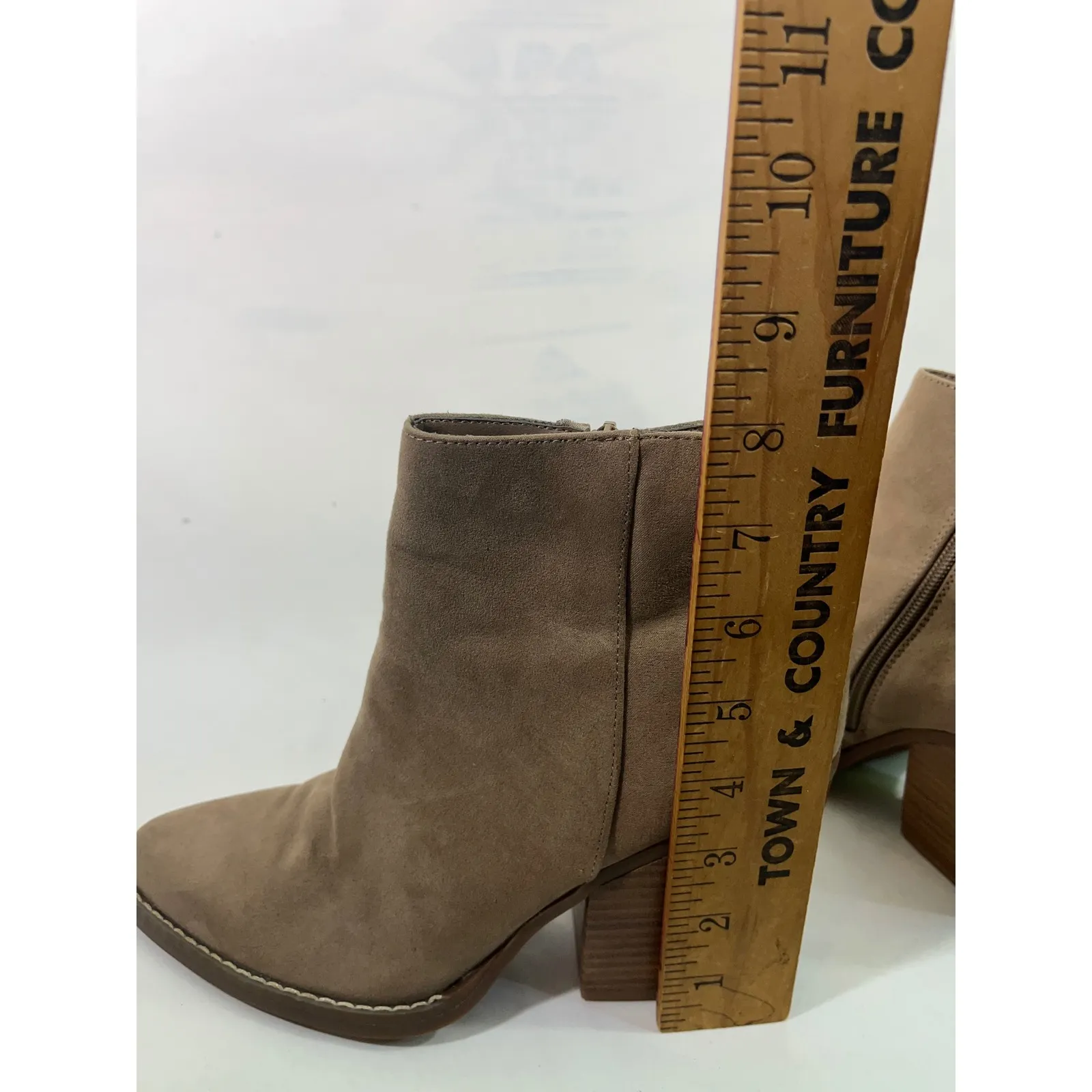 MADDEN Girl Women Suede Block Heel Ankle Boots Side Zip Pointed Toe Tan Sz 8.5 - Image 6