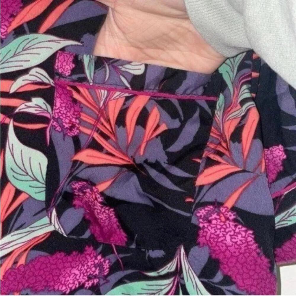 Isaac Mizrahi Sleepwear Tropical Print Short Sleeve Collared Pajama Top - Image 4