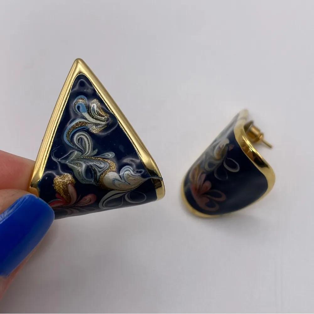 Vintage Multicolor Enamel Gold Tone
Triangle Shape Post Earrings - Image 4