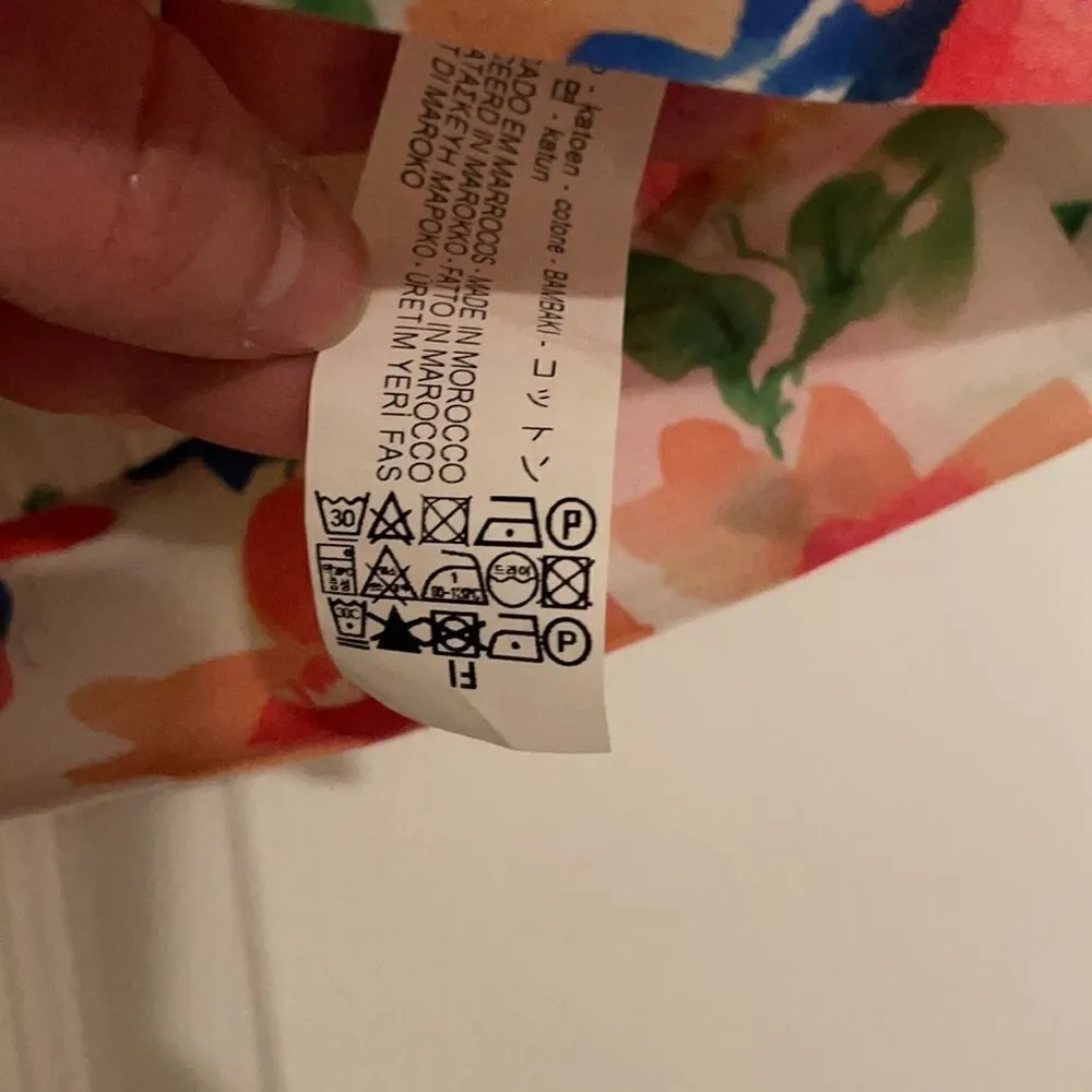 Zara Basic Collection Watercolor Floral Hip Tie Shirt - Image 4