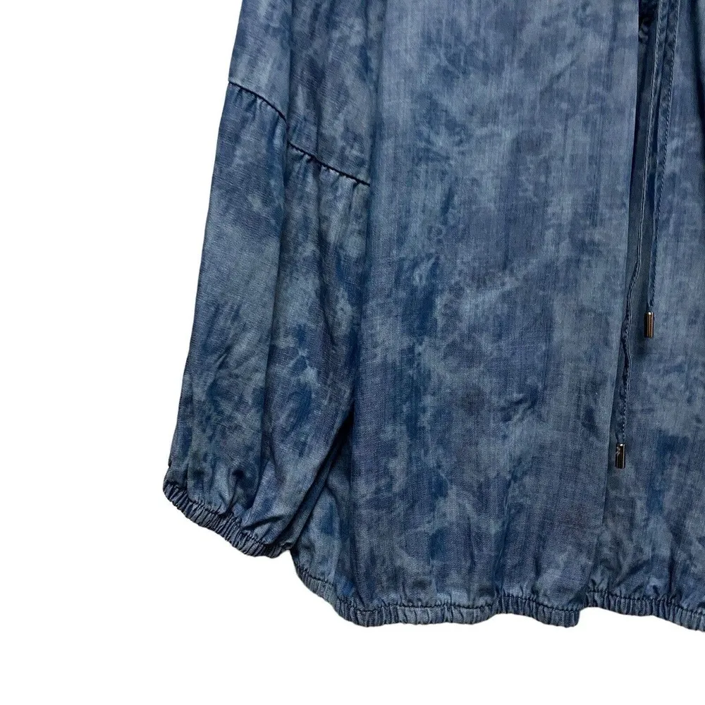 White House Black Market Womens Large Blue Tie Dye 3/4 Sleeve Lace Up Denim Top - Image 5