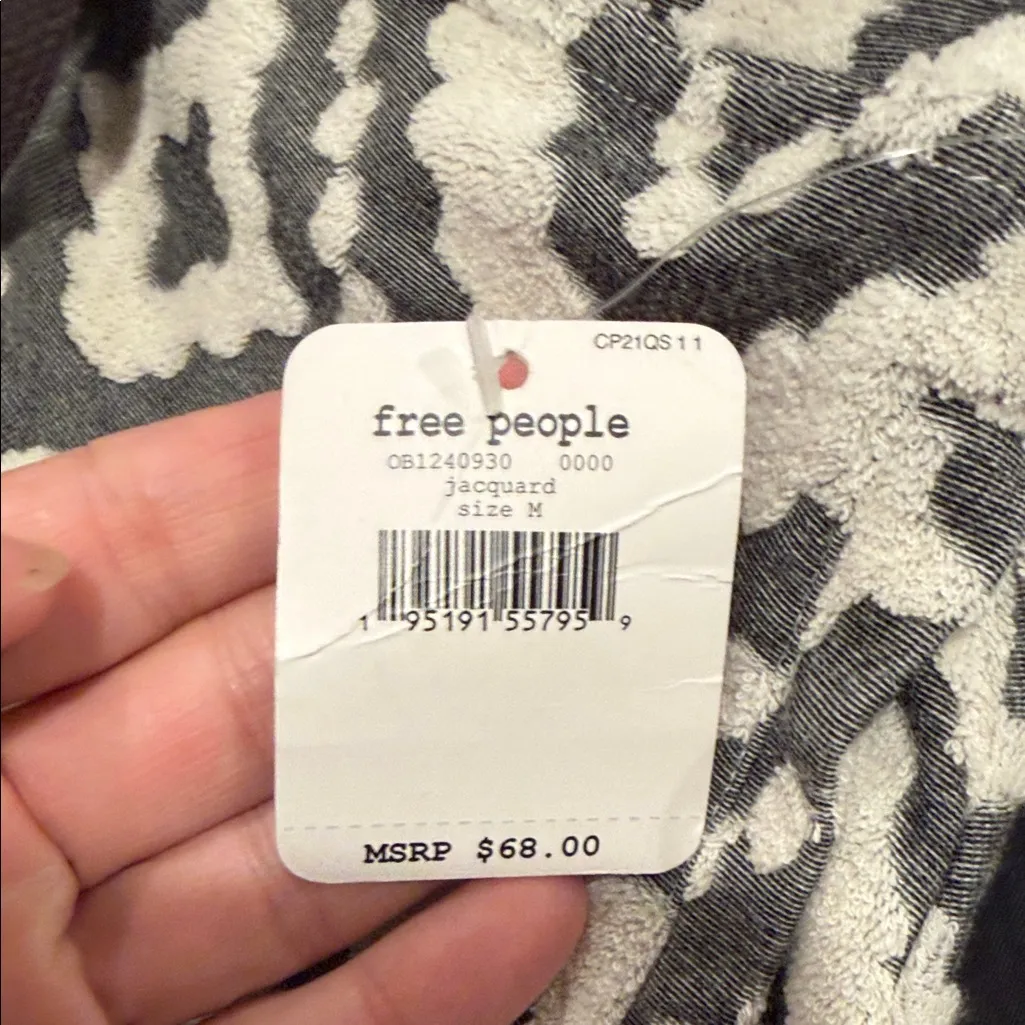 Free people FP Movement where the wind blows Athletic Shorts medium‎ Gray - Image 4