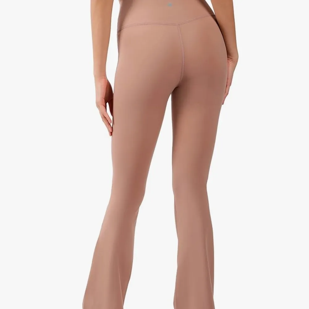 Yogalicious High Waisted Crossover Flare Leggings size S Beaver Fur Color - Image 2