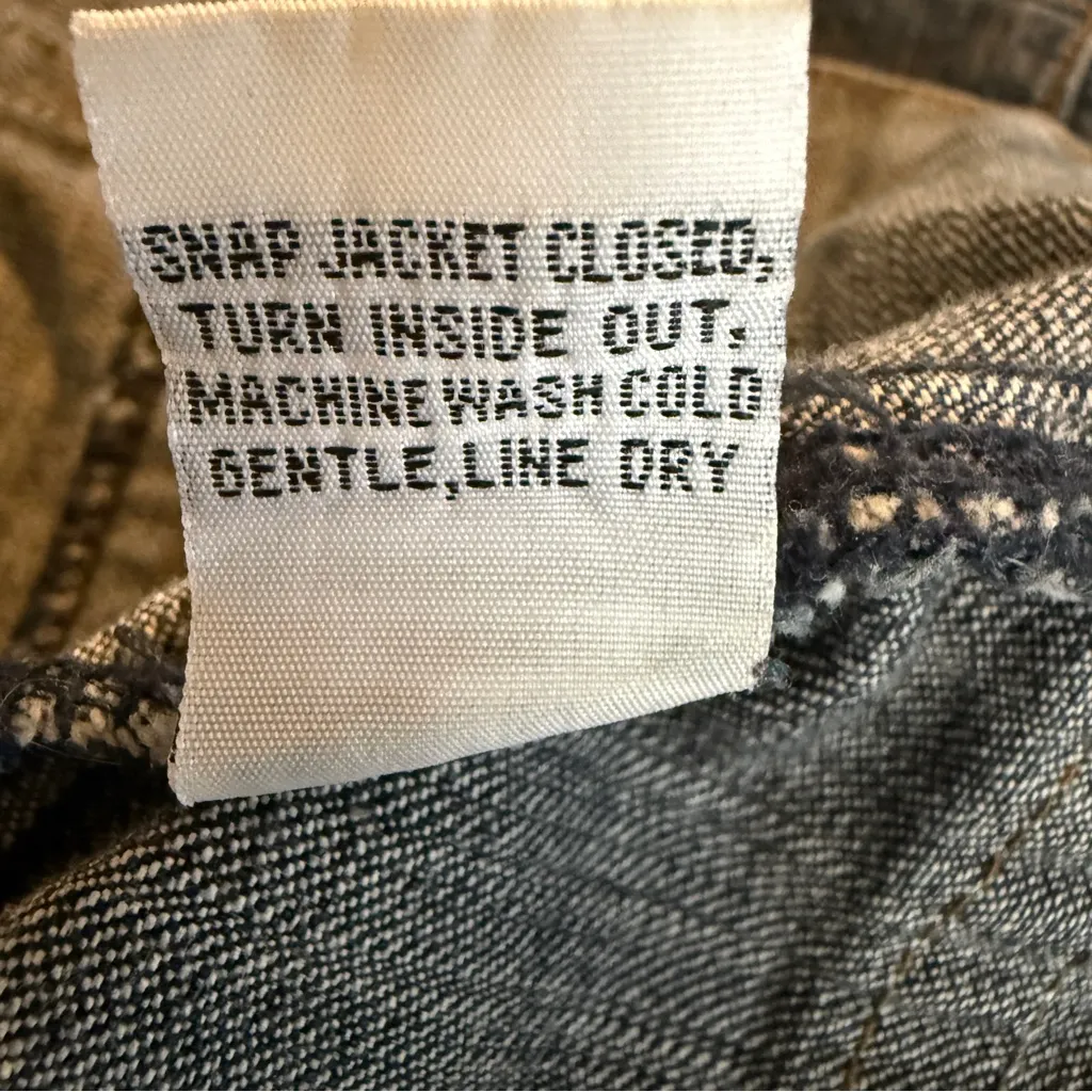 CAbi Artsy Jean Jacket with snap closures and unique Vintage Buttons Size M - Image 10